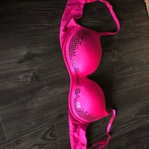Victoria Secret Push Up Bra